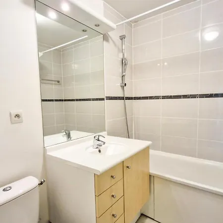 Les Pleiades - Spacieux Et Lumineux - Centre Station - Balcon - Parking Couvert Mae-7354 Apartment